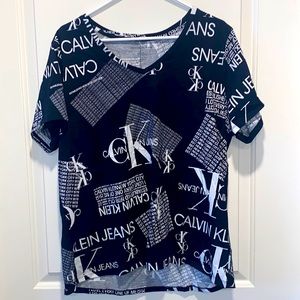 🛍️ Calvin Klein Casual Top